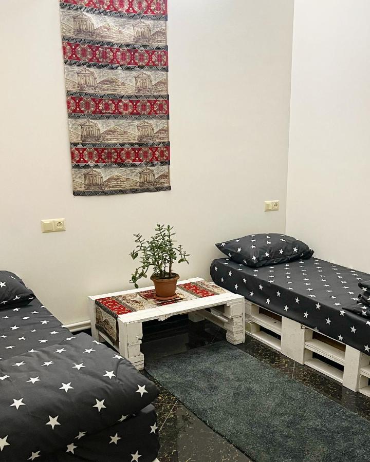 Comfort Hostel Orchid Erivan Dış mekan fotoğraf